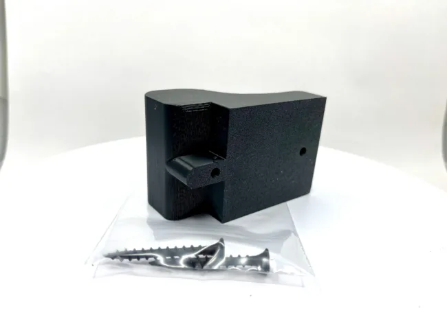EGO 530, 615, 650, 670, 765, 880 Leaf Blower Wall Tool Mount - Allows vertical mounting of Ego Blowers with Battery Attached - Image 3