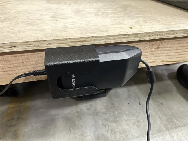 Bosch Smart E-bike Charger Power Supply BCP3410 Wall Mount Bracket - Image 8
