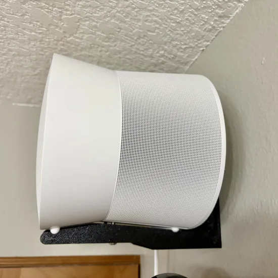 Sonos Era 300 Wall mount. Includes Mounting Screws.